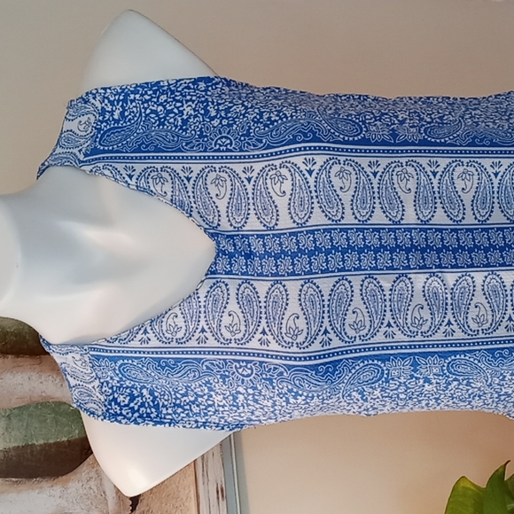 Ava Christine Tank - Picture 3 of 5